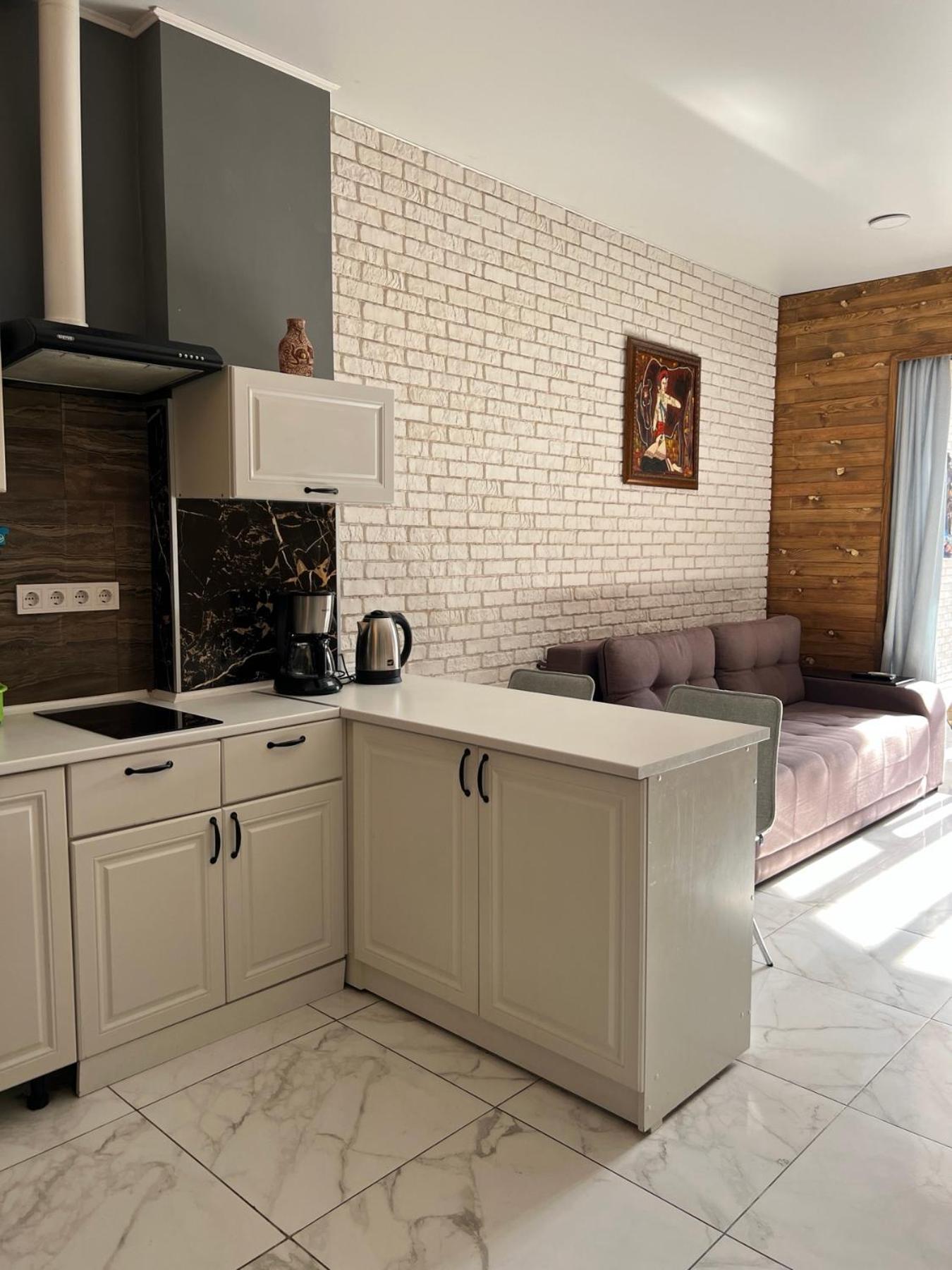 Appartamento Arcadia- Gagarin plaza 5/2 Odessa Esterno foto